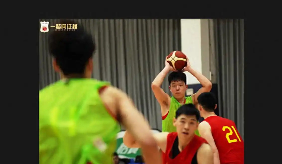 杨瀚森2K26能力值70弗拉格82高居历史新秀第二